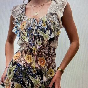 Floral Ruffle Sleeve Top